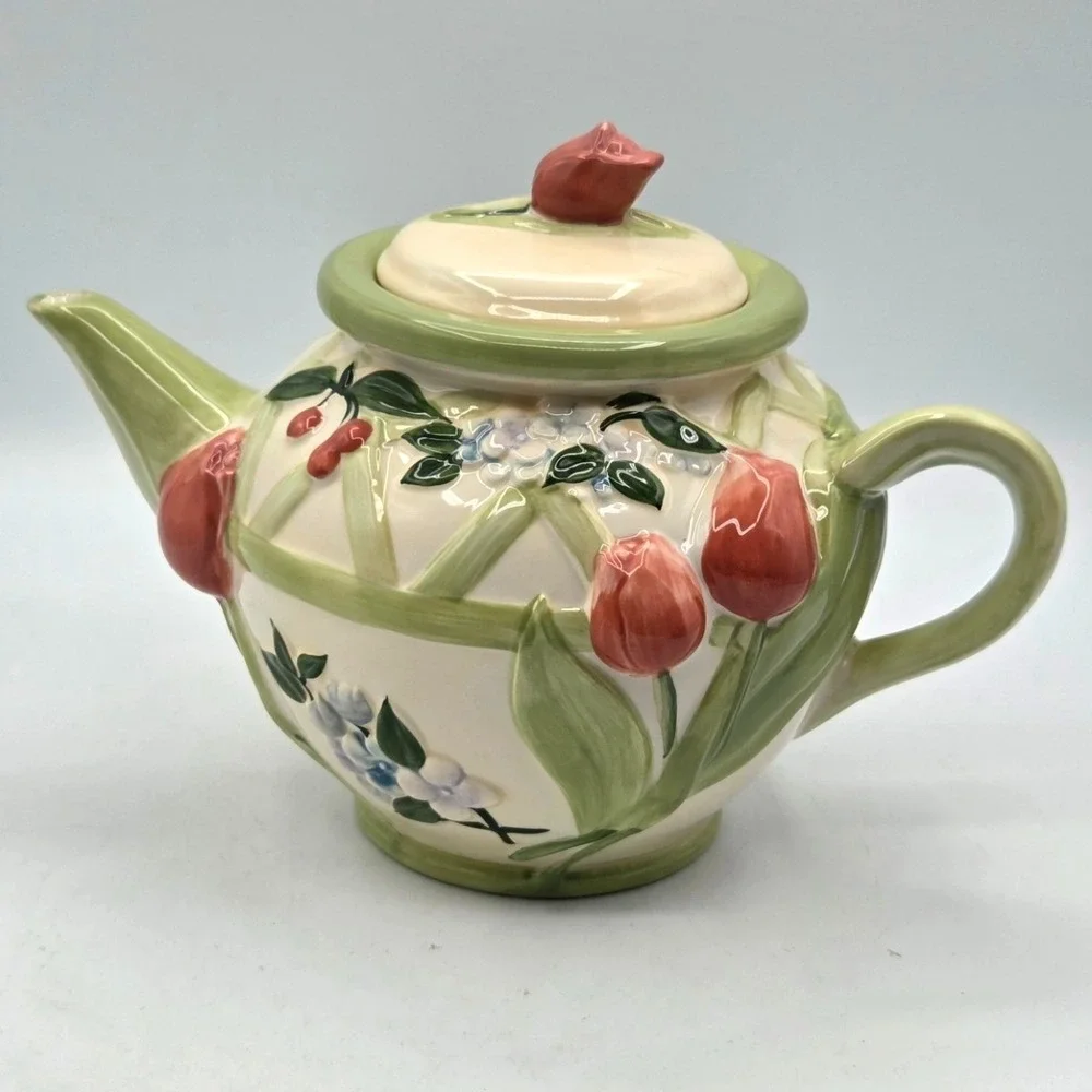 Pfaltzgraff Garden Party Ceramic Teapot‎ Floral Cottage Core Decor